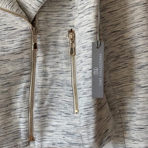 Tart Collections asymmetrical zip knit jacket - Picture 4 of 5